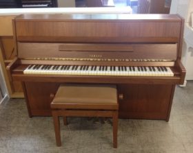 Yamaha C104