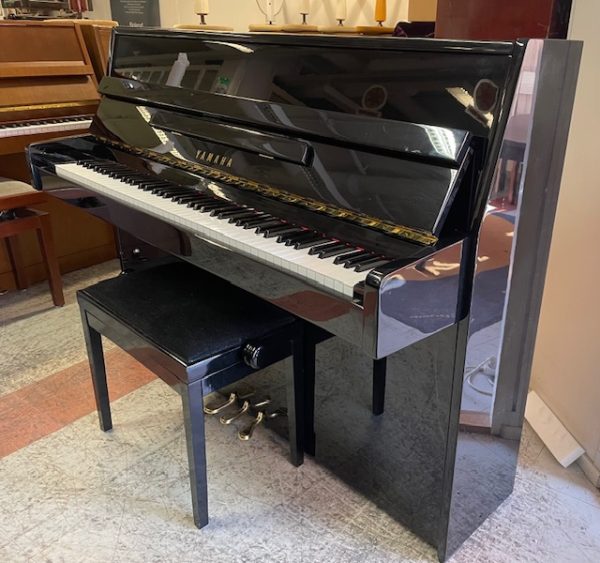 Yamaha C110A - Image 3