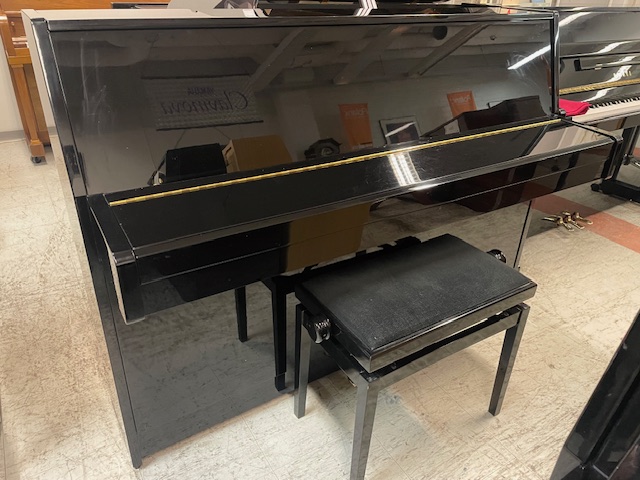 Yamaha C108 - Image 2