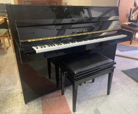 Yamaha C108