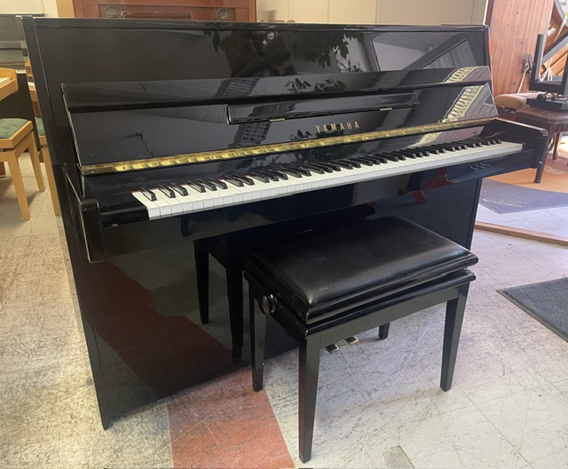 Yamaha C108